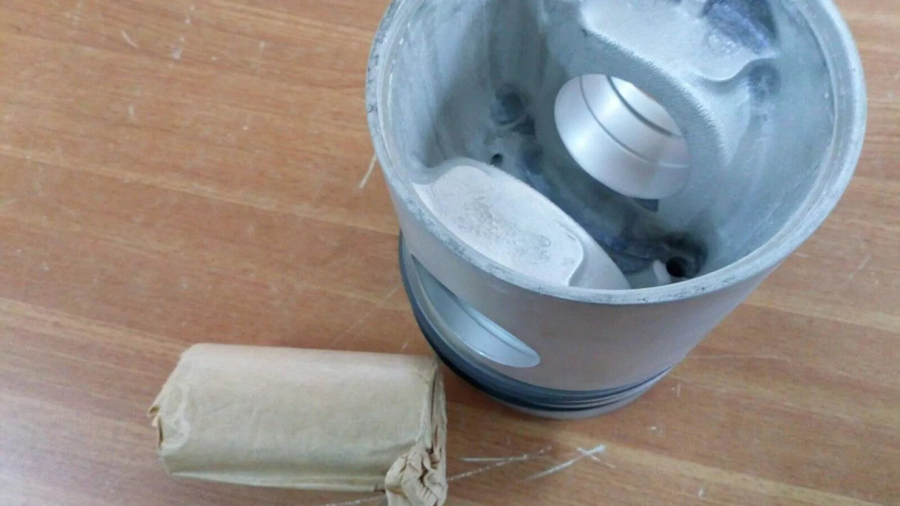 Piston fits Volvo Bus Truck Penta Marine F7 6700cc 104.77mm Bore 375700 View Upper