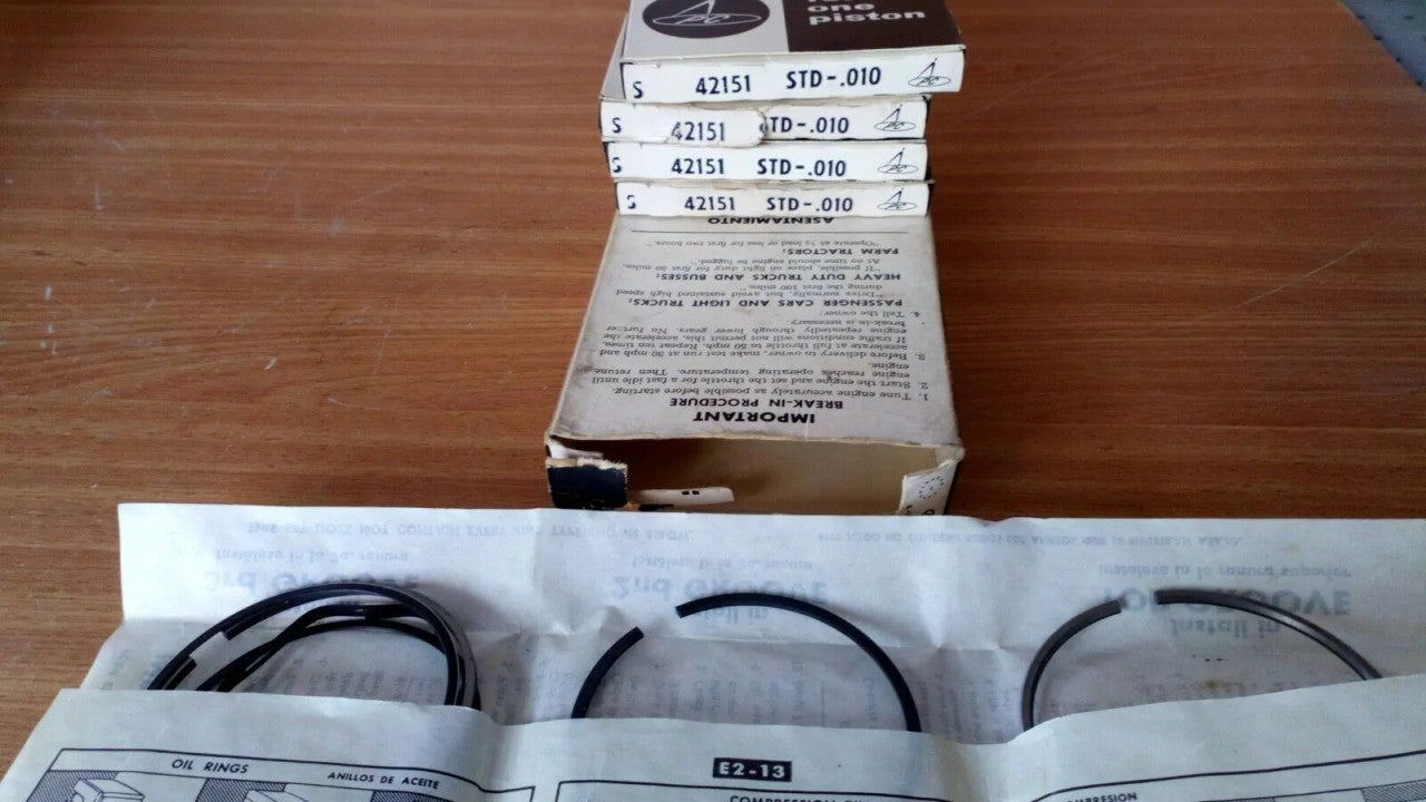 Piston Rings Set fits Alfa Romeo Giulia Giulietta Spider Sprint Veloce 74mm STD 42151 View Front