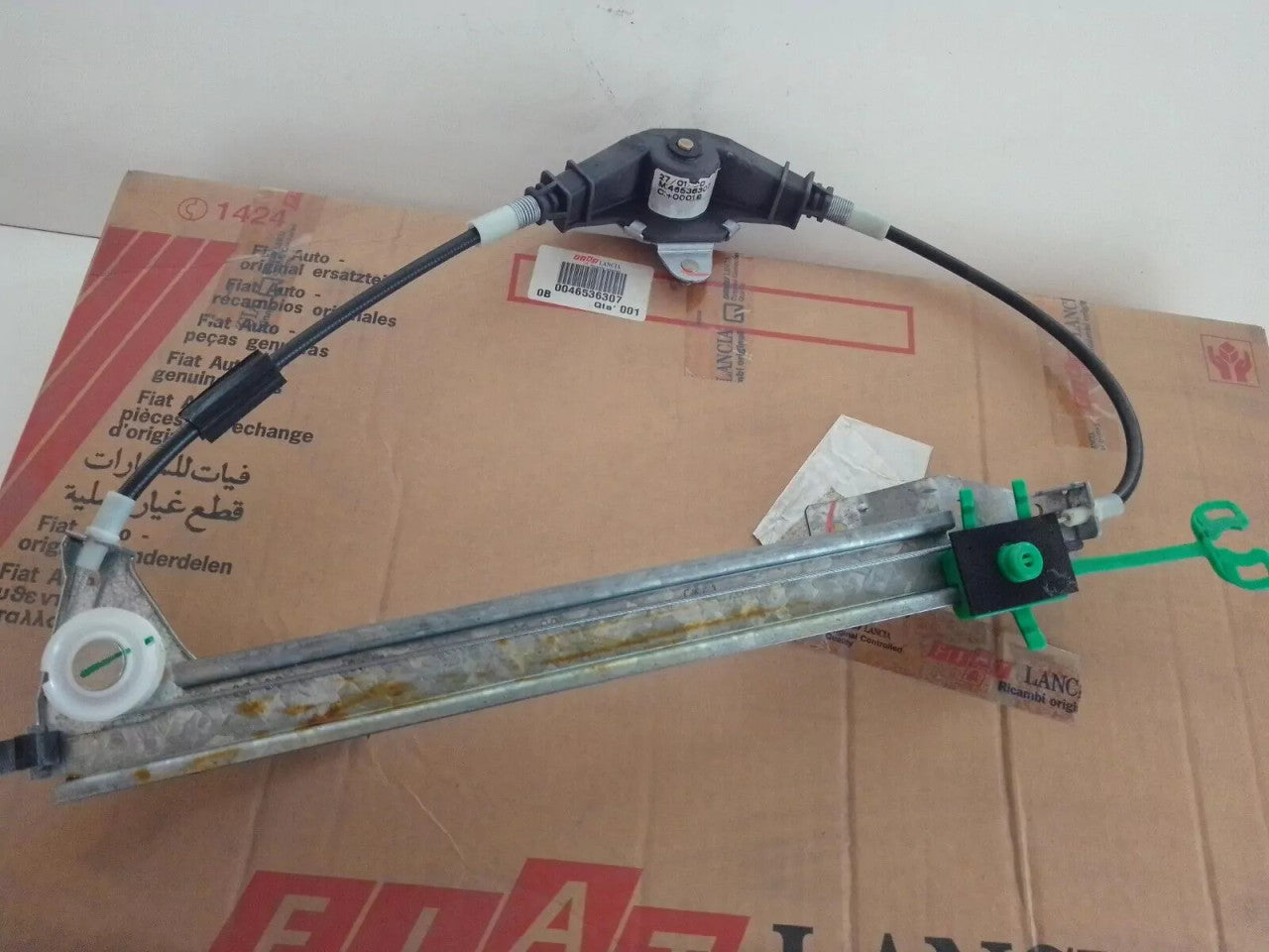 Window Regulator Rear Right fits Fiat Punto 46536307 Genuine View Rear