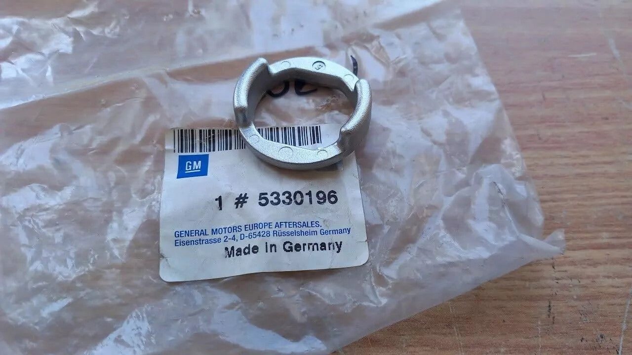 2x Control Arm Clip fits Saab 900 5330196 Genuine View Front