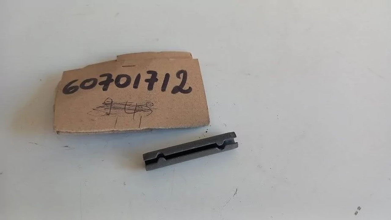 2x Door Hinge Pin Stick fits Alfa Romeo Alfetta 60701712 Genuine View Front