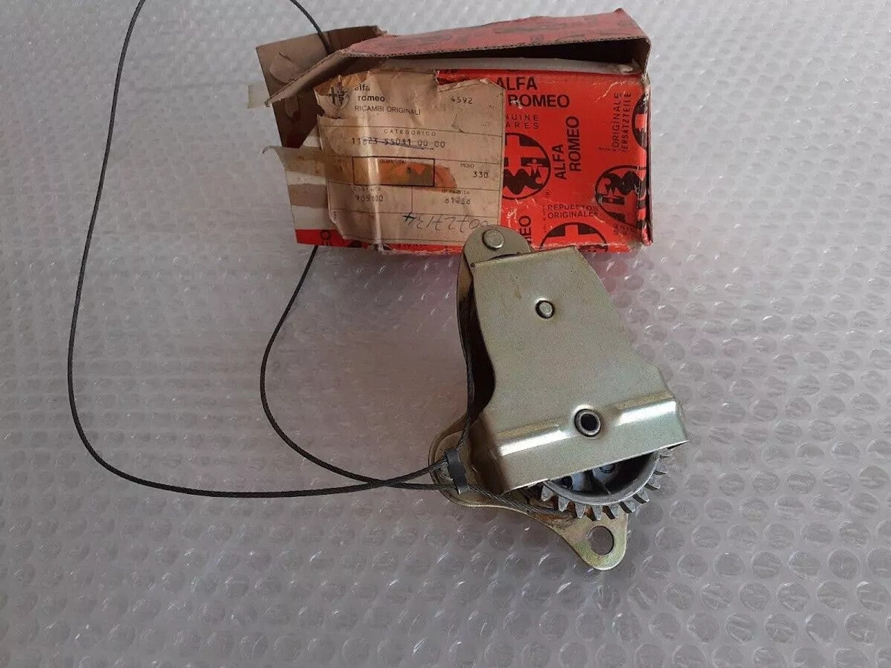 Window Regulator Rear Left fits Alfa Romeo Alfetta 116235503100 Genuine 60727134 View Rear