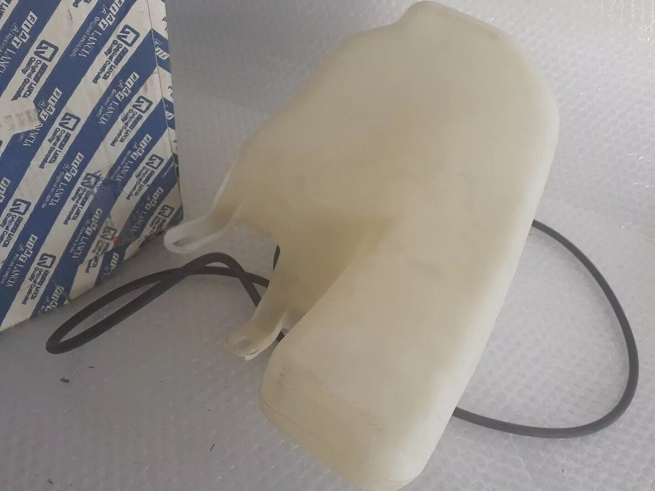 Wipers Reservoir Tank fits Alfa Romeo Brava Bravo Marea 7767819 Genuine View Left