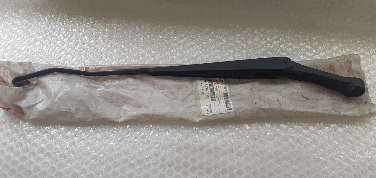 Wiper Arm Right fits Isuzu Dmax Rodeo Denver 8973498990 Genuine View Front