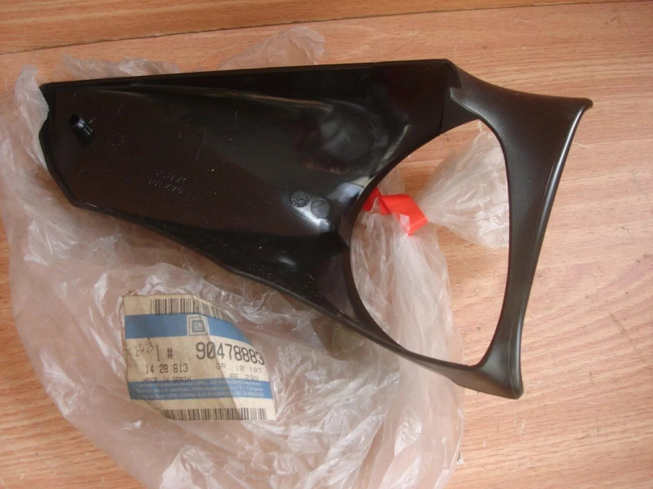 Wing Mirror Cover Left fits Opel Vauxhall Corsa B 90478883 Genuine View Rear