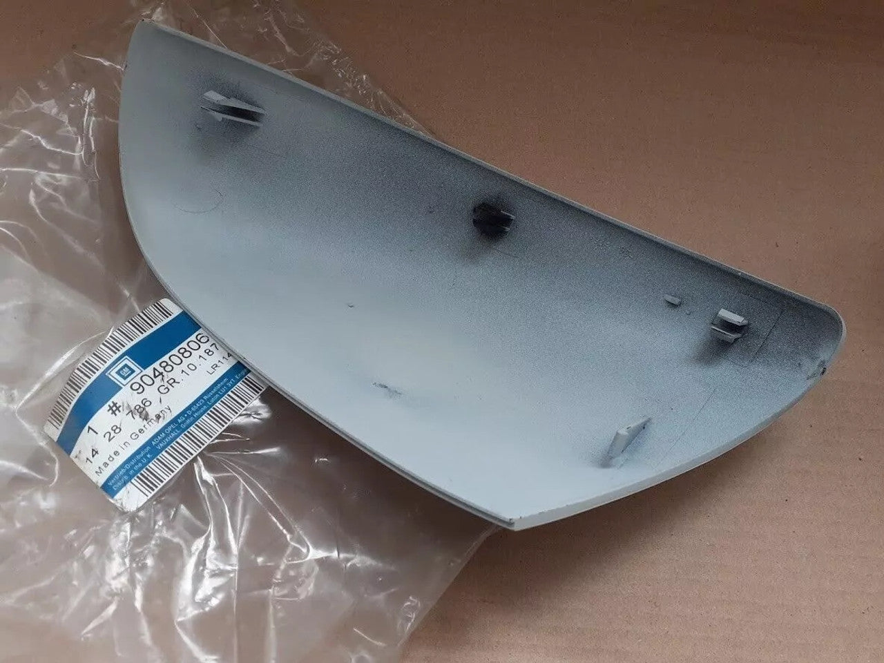 Wing Mirror Cover Right Primed fits Opel Vauxhall Omega B 90480806 Genuine View Rear