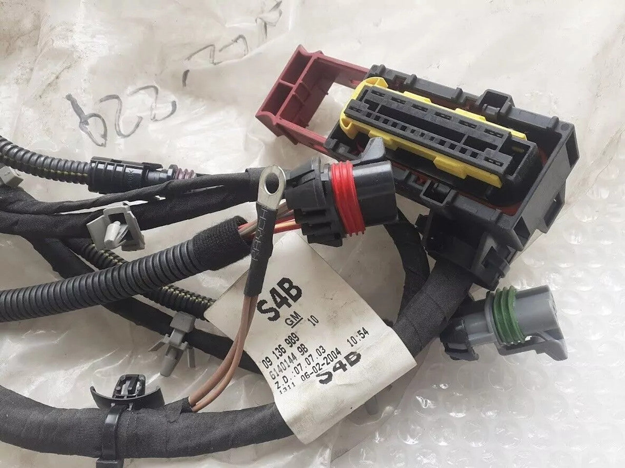 Wire Harness Cooling Fan fits Opel Vauxhall Astra G Zafira A 9136989 Genuine View Rear