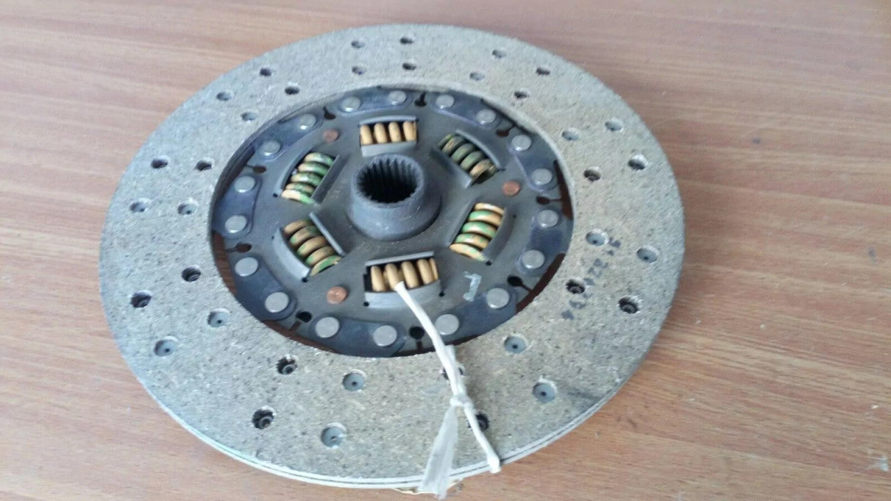 Clutch Disc fits Ford Capri Consul Granada Reliant Scimitar TVR Tuscan V6 241mm HB3379 View Rear