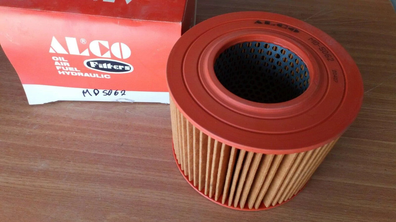 Air Filter fits Renault Laguna Megane R19 R21 Scenic Aro 10 MD5062 View Front