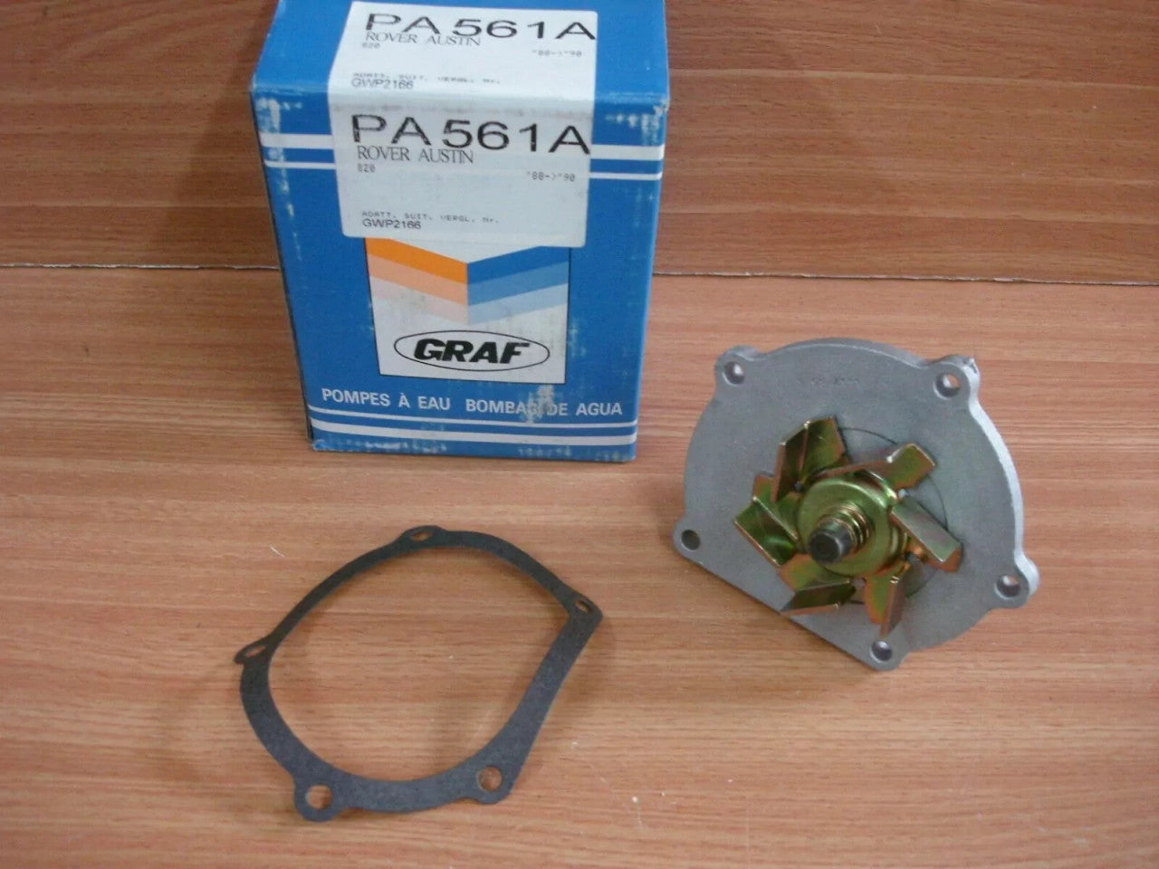 Water Pump fits Rover Austin 200 220 GTi 400 420 GSi 820 Sport GWP2166 W-PA-561 View Rear