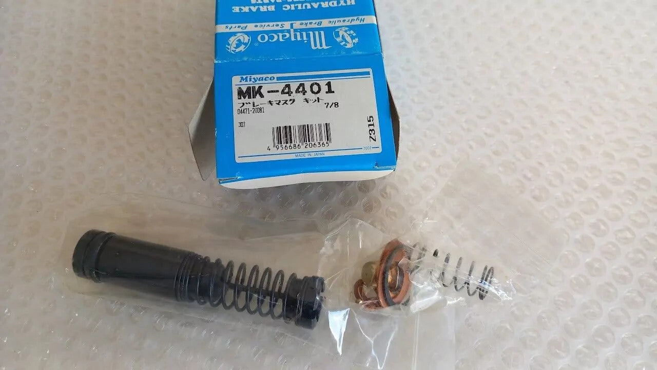 Brake Master Repair Kit fits Toyota Corona RT8 RT9 Booster Servo Disc 7/8 04471-20081 View Front