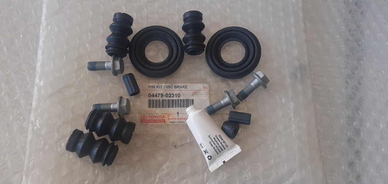 Brake Caliper Rebuild Kit Rear fits Toyota Corolla Auris Avensis 04479-02310 Genuine View Front