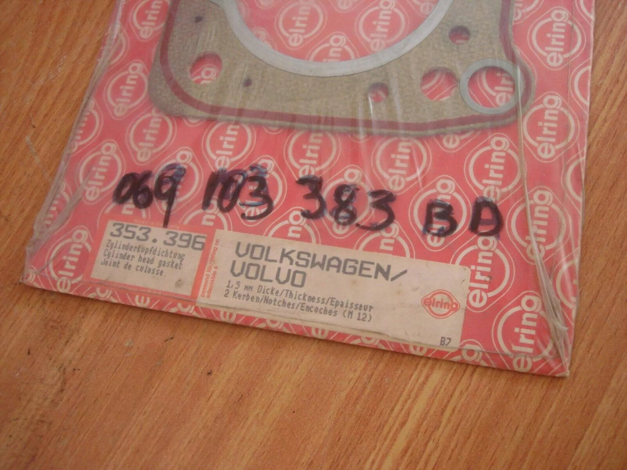 Cylinder Head Gasket fits Audi 100 2.0 Diesel CN DE 069103383BD View Rear