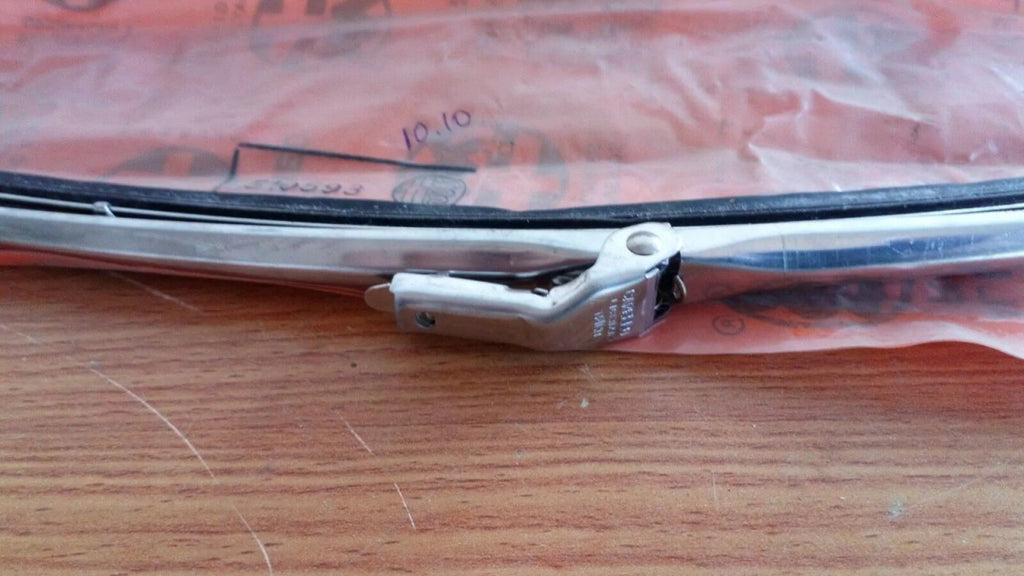 Wiper Blade fits Alfa Romeo 105 Bertone Giulia Spider 510593 Genuine 10.8 View Rear