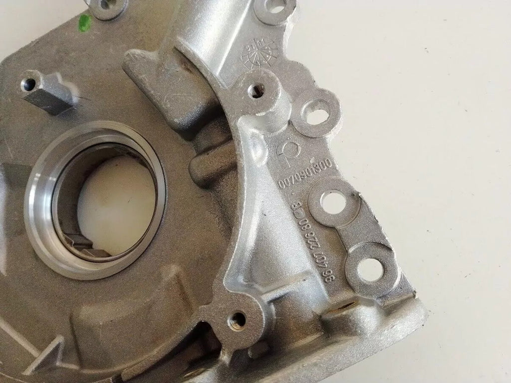 Oil Pump fits Peugeot Citroen HDi 1001A7 9640722680 Genuine View Rear