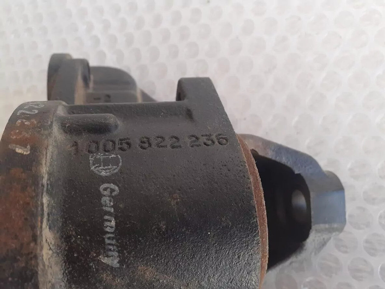 Starter Motor Housing fits Alfa Romeo Giulia 1750 1005822236 View Front