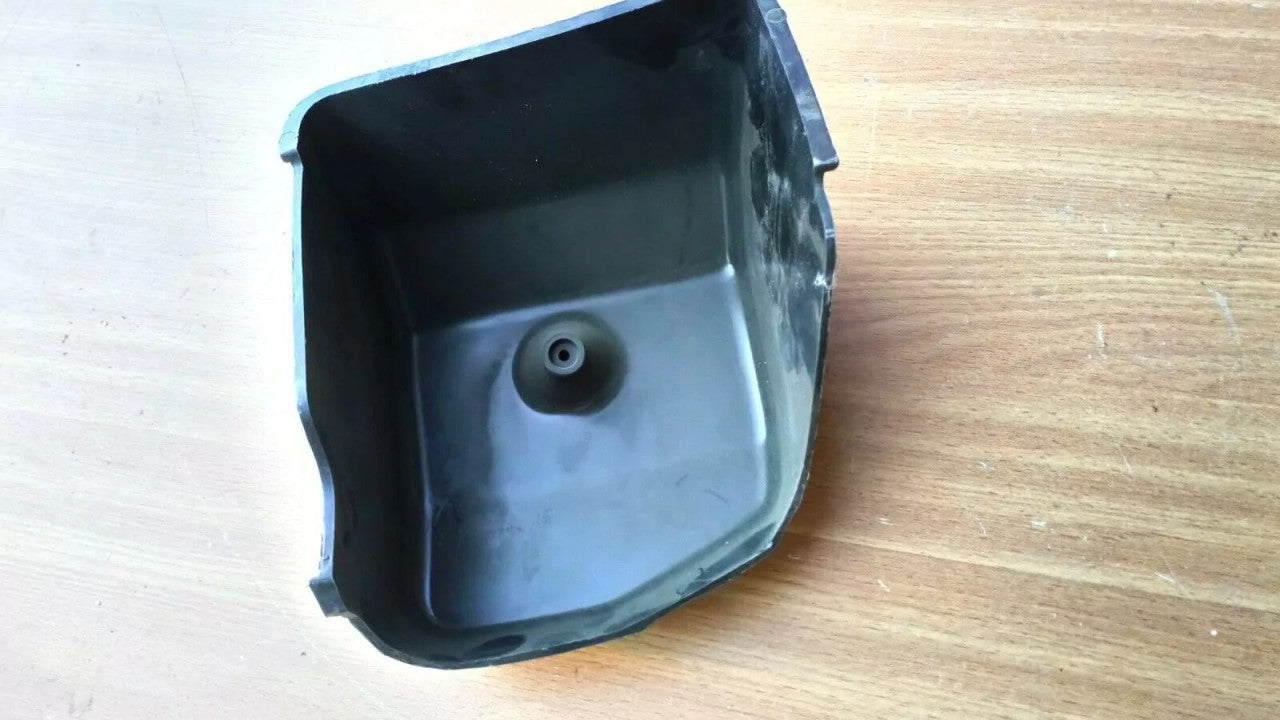 Cowl Cover Right fits Alfa Romeo 100766 33.6600-D Genuine View Right