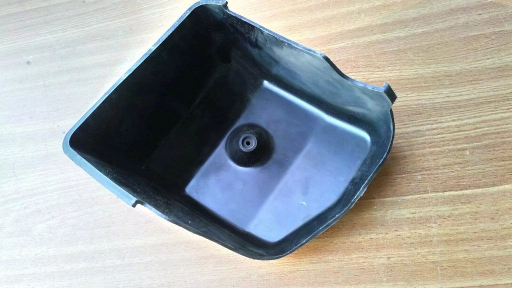 Cowl Cover Left fits Alfa Romeo 100767 33.6610-S Genuine View Rear