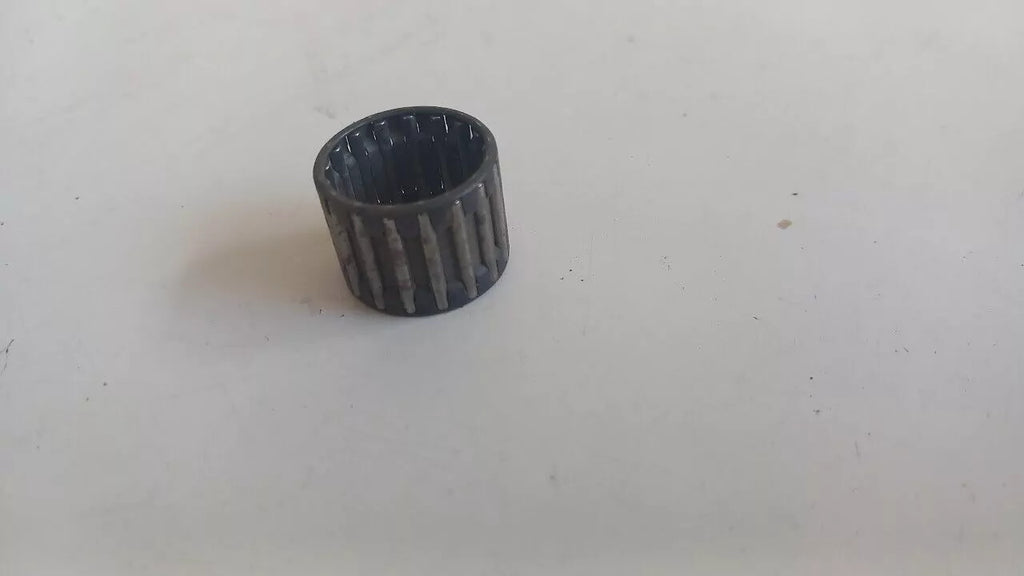 Transmission Mainshaft Needle Bearing fits Alfa Romeo Alfasud 102724 Genuine View Front