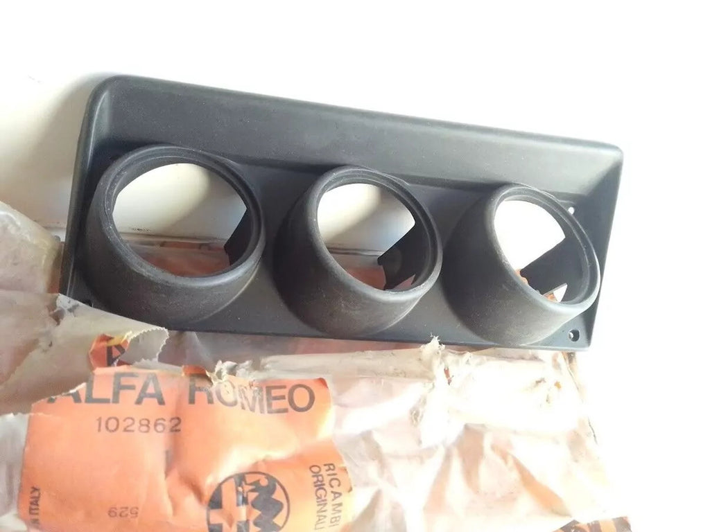 Gauges Housing RHD fits Alfa Romeo Alfasud Ti 102862 Genuine View Front