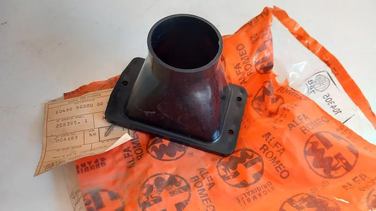 Air Tube Pipe fits Alfa Romeo 104305 Genuine View Front