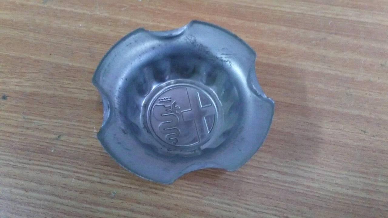 Wheel Center Cap fits Alfa Romeo Alfasud Sprint Ti 107097 Genuine View Rear