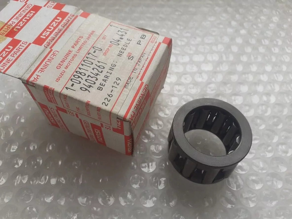Transmission Needle Bearing fits Isuzu Bus LT Truck FSR FVR 1098110170 Genuine View Left