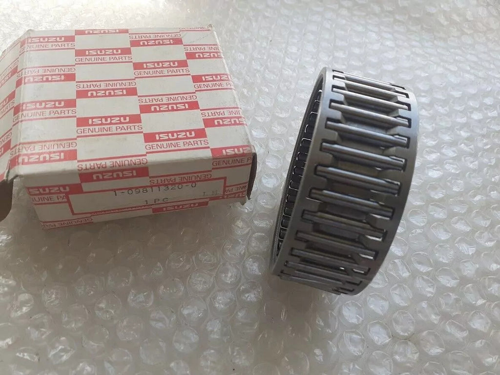 Transmission Needle bearing fits Isuzu Truck 700P 1098113200 Genuine View Right
