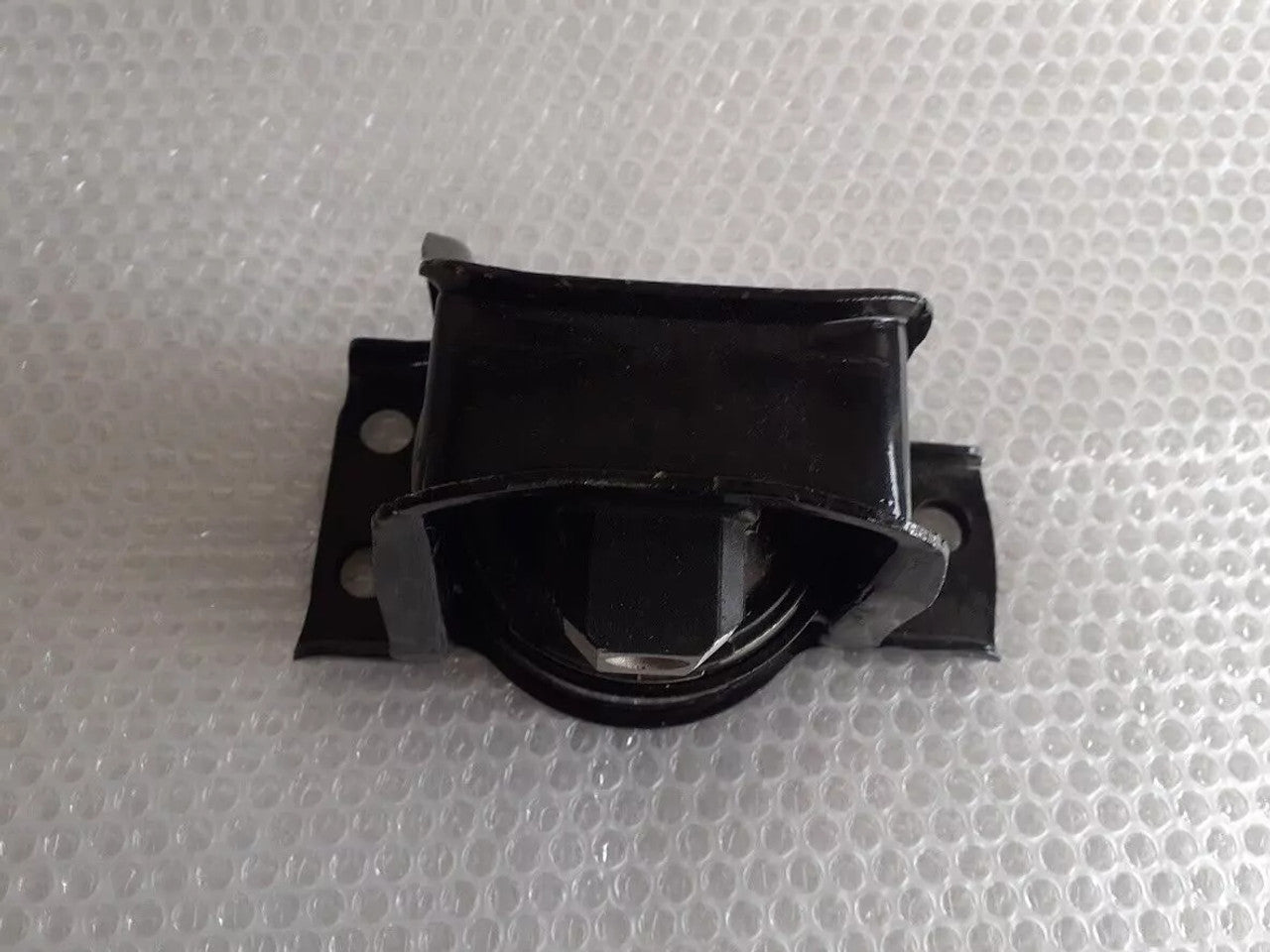 Engine Mount Front fits Nissan Bluebird G11 Tiida Versa C11 Wingroad Y12 11210-ED800 View Right