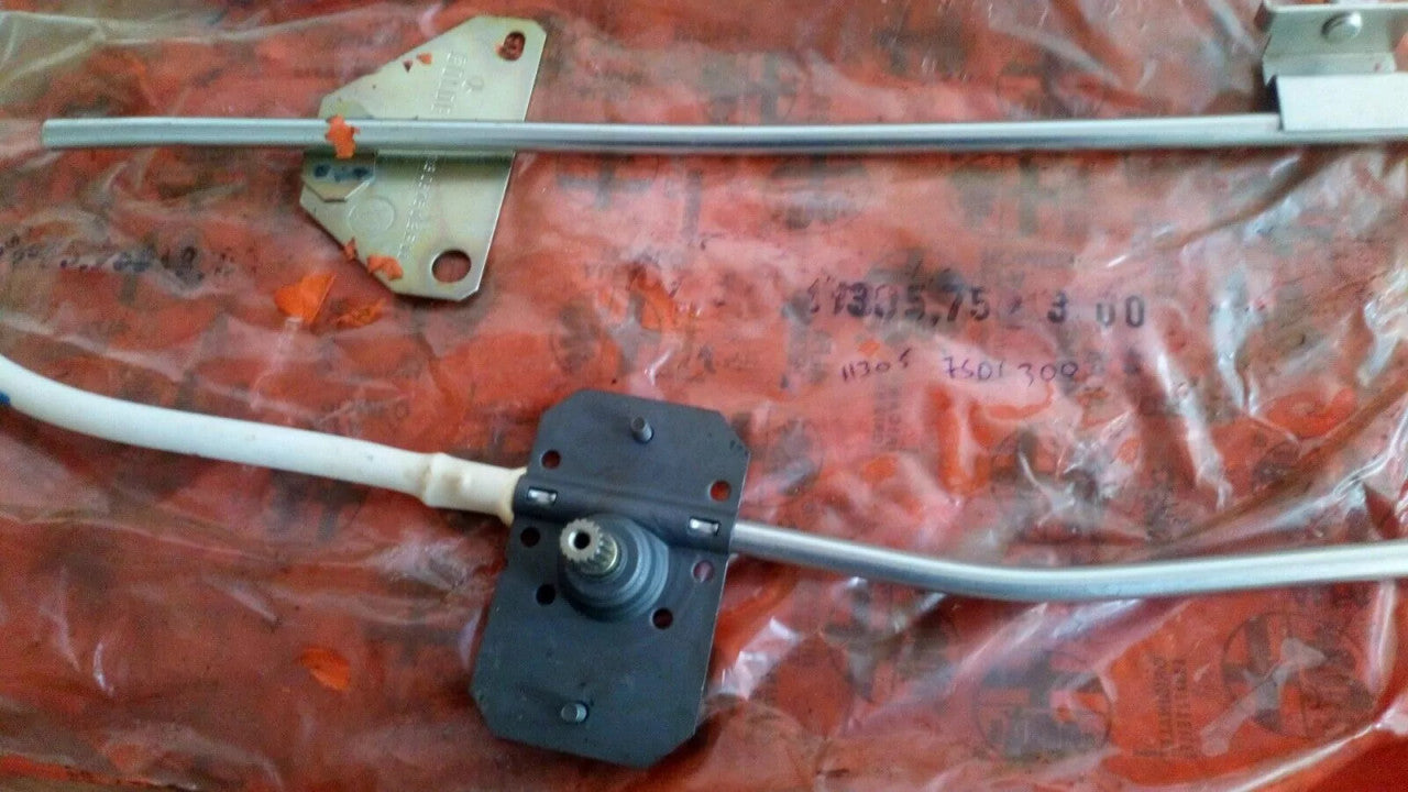 Window Lifter fits Alfa Romeo 113 113057501300 Genuine View Rear