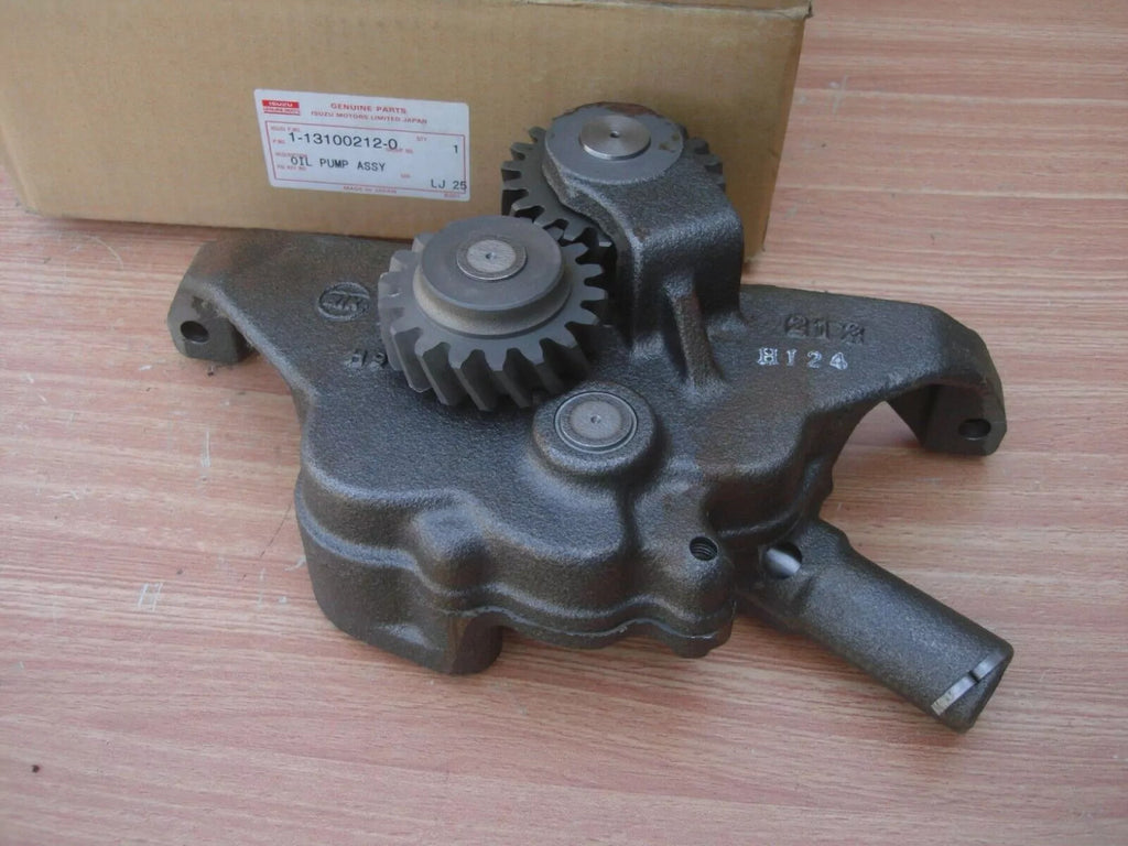 Oil Pump fits Isuzu Bus Truck 6RB1 engine 1131002120 Genuine View Front