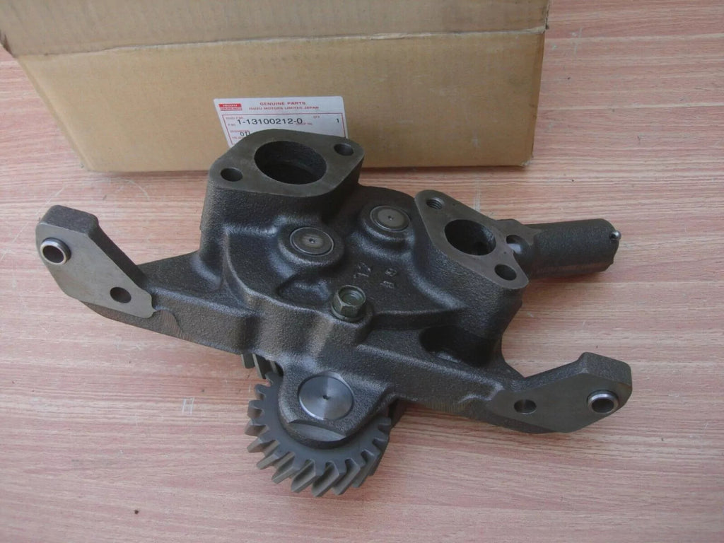 Oil Pump fits Isuzu Bus Truck 6RB1 engine 1131002120 Genuine View Rear