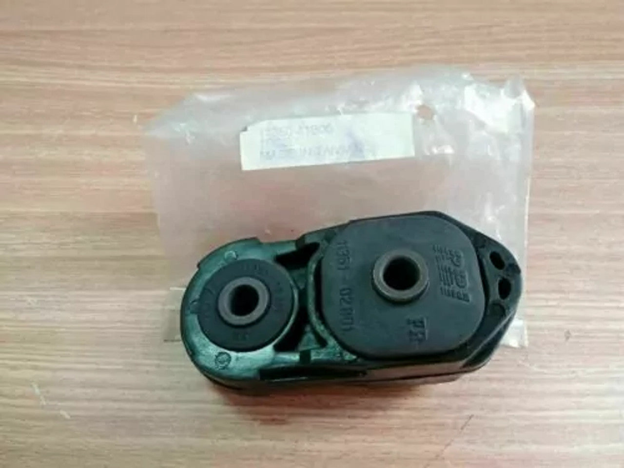 Motor Mount Rear Engine fits Nissan March Micra Pulsar Sentra Sunny Wingroad 11350-41B00 View Front