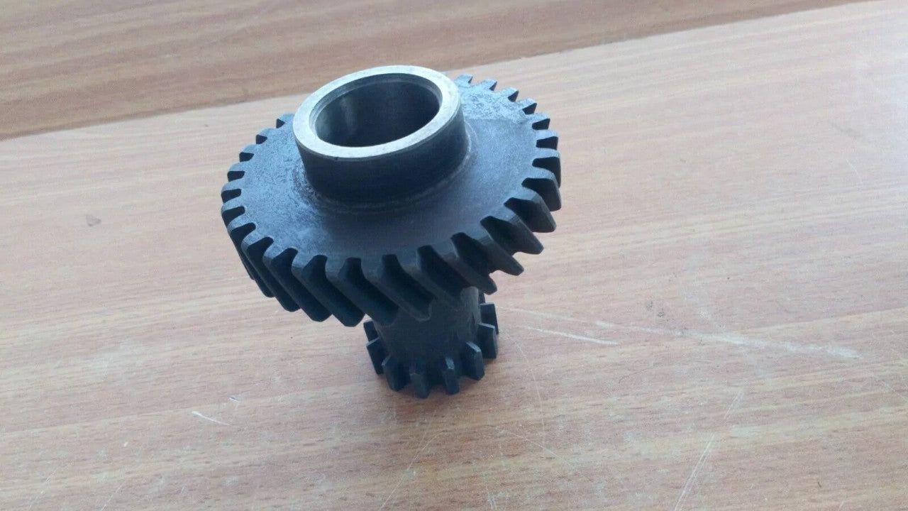 Gear fits Alfa Romeo 116 11600133011500 Genuine View Right