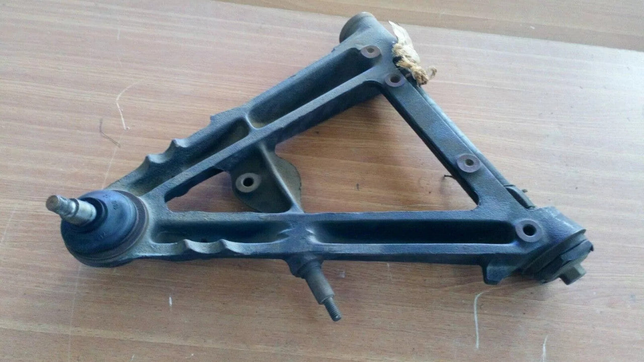 Control Arm Wishbone fits Alfa Romeo 75 Alfetta Giulietta 116002103901 Genuine View Front