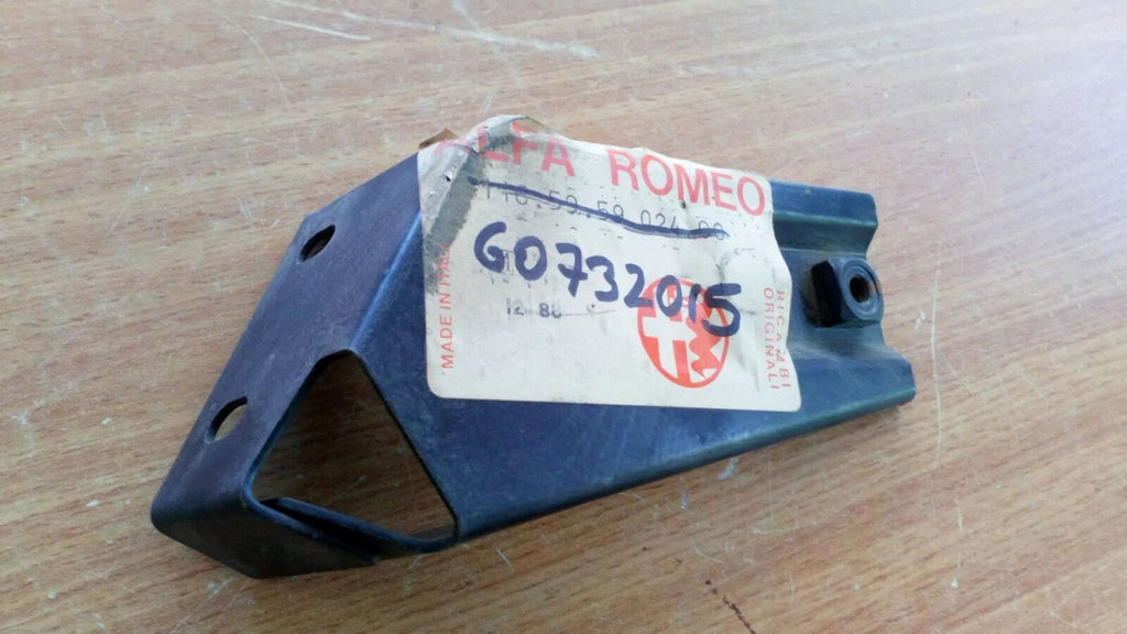 Bumper Bracket Rear Right fits Alfa Romeo Alfetta GTV 116595902400 Genuine View Front