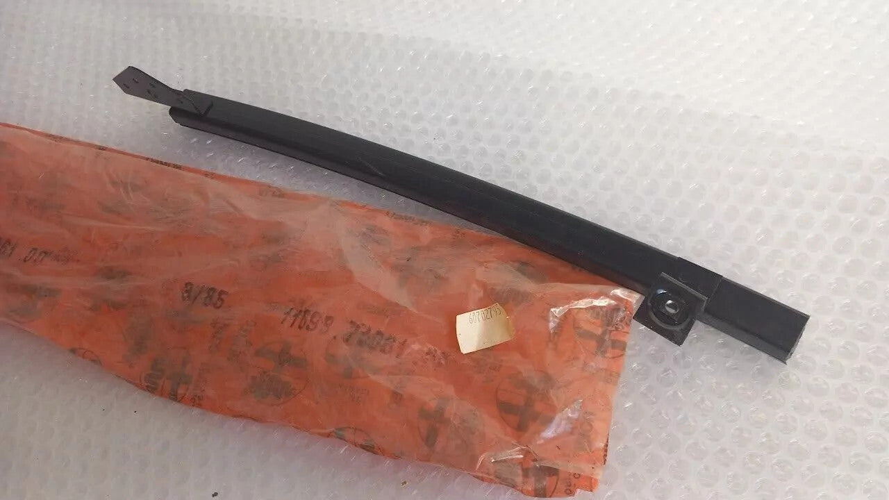 Window Guide fits Alfa Romeo 116937406100 Genuine View Rear