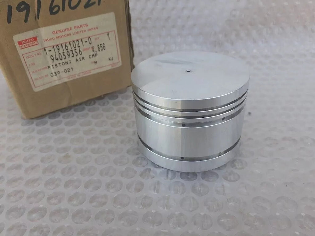 Brake Air Compressor Piston fits Isuzu Bus MT LT FSR FVR Hitachi 1191610210 View Left