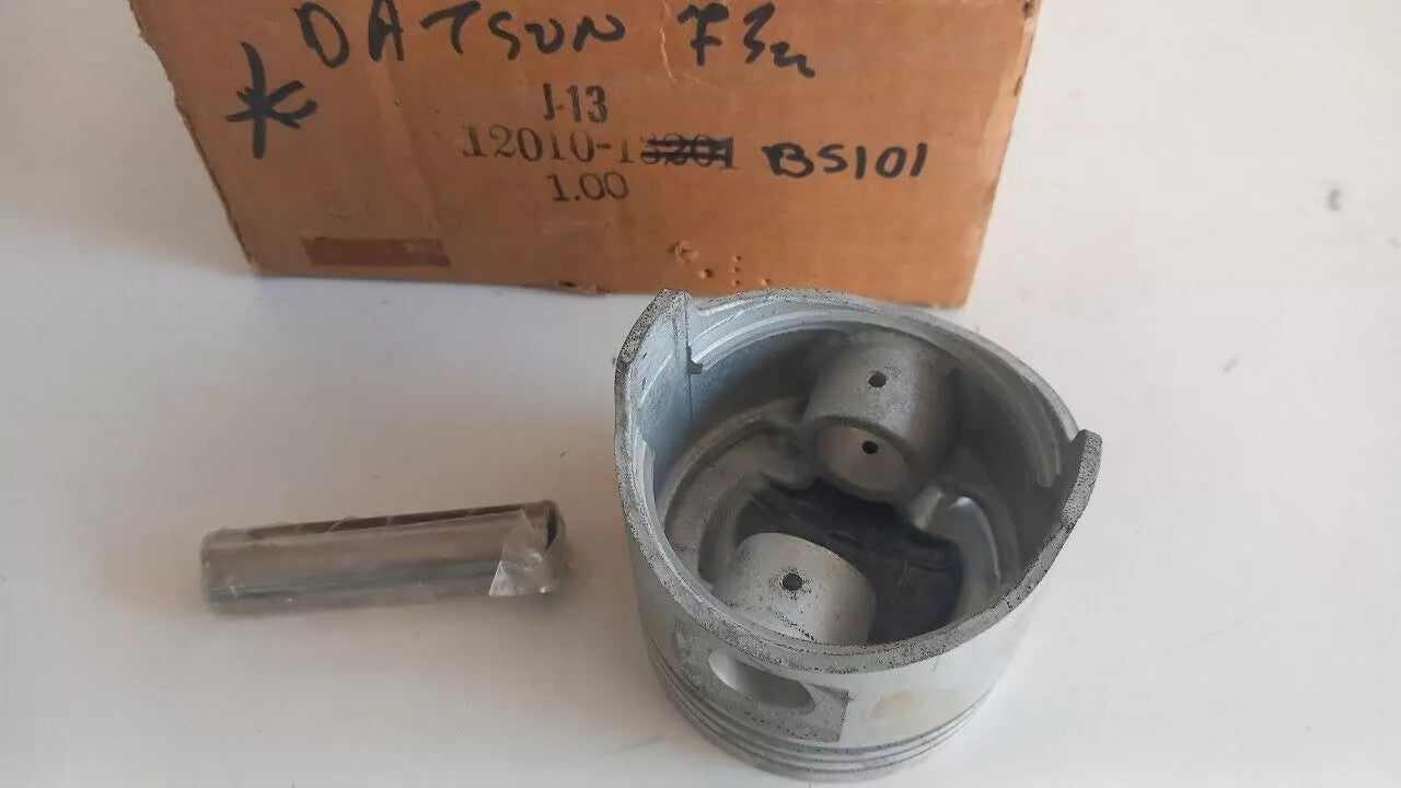 4x Piston fits Nissan Datsun J13 +1.00mm Oversize 74mm Bore 12010-B5101/100 View Rear
