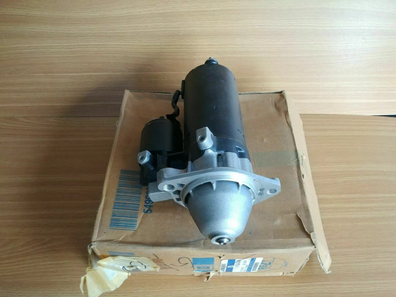 Starter Motor Bosch Type fits Opel Kadett E Vectra A Vauxhall Cavalier 16DA 17DR 1202016 View Front