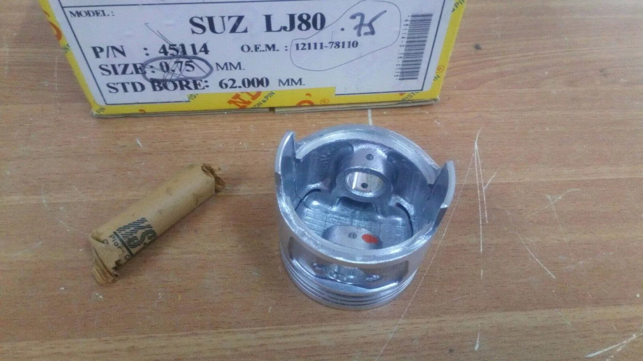 4x Pistons fits Suzuki Super Carry LJ80 62.75mm Bore Oversize 12111-78110 View Right