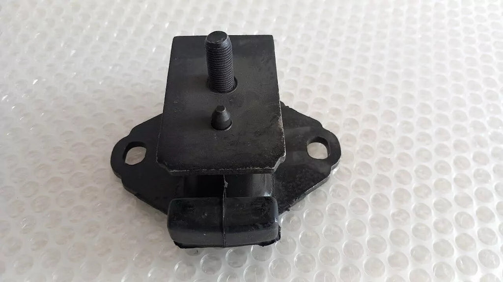 Engine Mount Front fits Toyota Hilux Surf 4Runner KDN KZN Land Cruiser KDJ KZJ 12361-67030 View Front