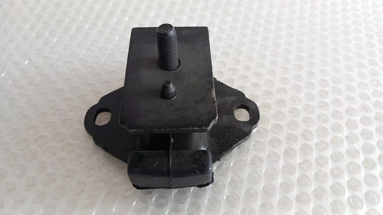 Engine Mount Front fits Toyota Hilux Surf 4Runner KDN KZN Land Cruiser KDJ KZJ 12361-67030 View Front