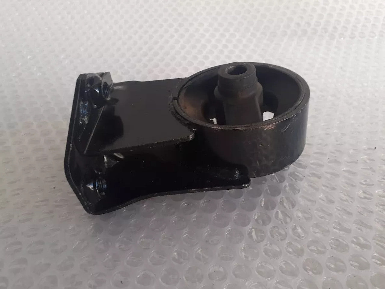 Engine Mount Front fits Toyota Carina Corona Caldina ST190 ST191 12361-74260 View Rear