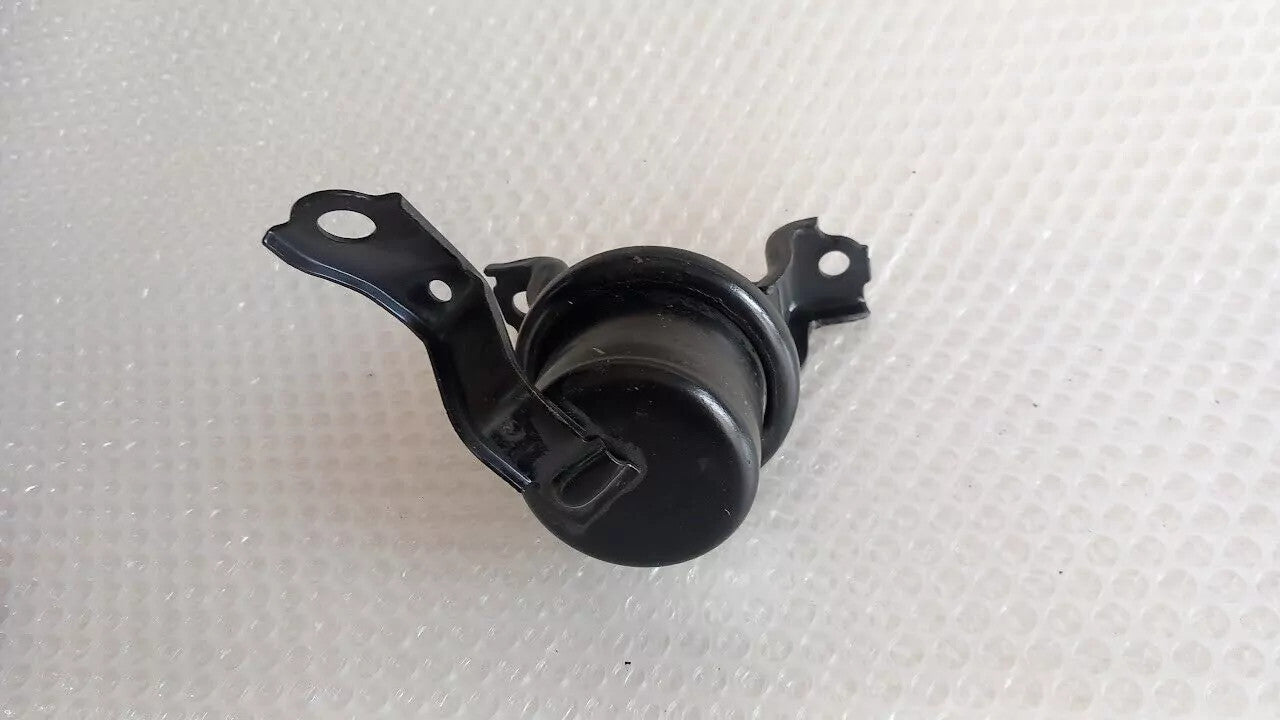 Engine Mount Right fits Toyota RAV4 Vanguard SXA10 SXA11 SXA15 SXA16 12362-74391 View Rear