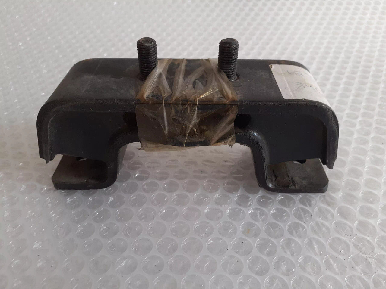 Engine Mount fits Toyota Hilux RN Pickup 12371-39015 View Front