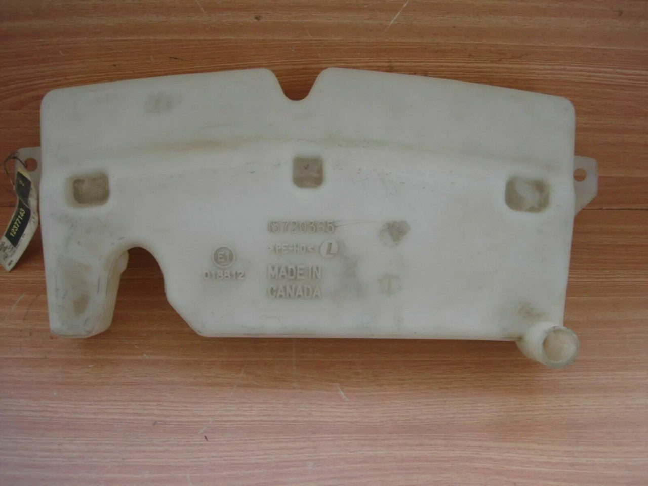 Headlamp Washer Tank fits Chevrolet Blazer GMC Jimmy 12377143 Genuine View Rear