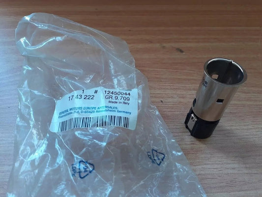 Power Outlet Socket fits Opel Omega B Vectra C Zafira A Agila B 12450044 Genuine View Front