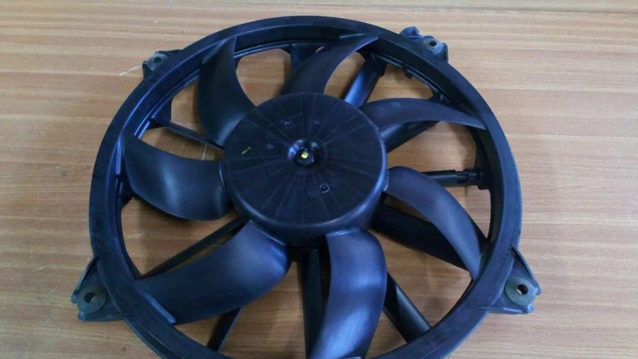 Fan & Shroud fits Peugeot 3008 5008 RCZ Citroen C4 DS4 DS5 1253K4 Genuine View Rear