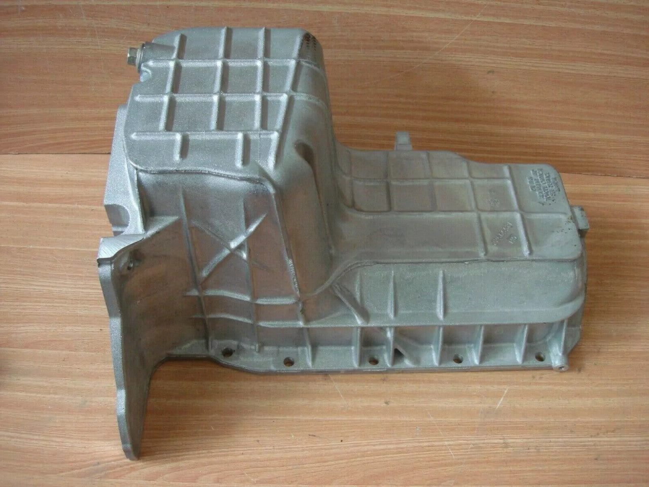 Oil Pan Sump fits Chevrolet Blazer GMC Jimmy 4.3 12556541 Genuine View Close Up Front